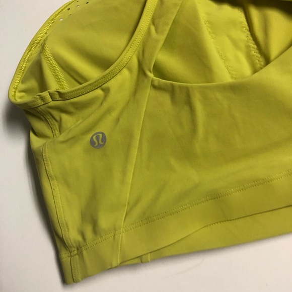 Lululemon High neck Sport bra - Picture 2 of 7